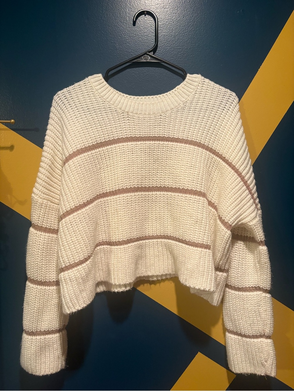 Moon & Madison Cream & Mauve Oversized Boxy Fit Sweater NWOT